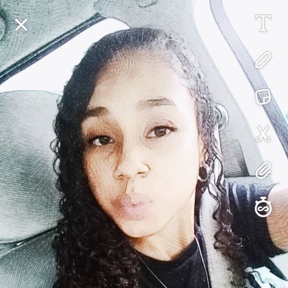 Meet your Posher, Crystal - Picture 1 of 1